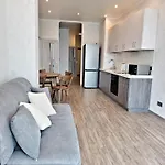 вид на море золотой берег *