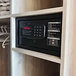 вид на море золотой берег *