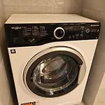 вид на море золотой берег