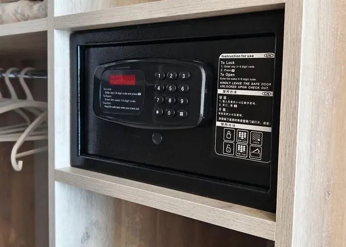 вид на море золотой берег *